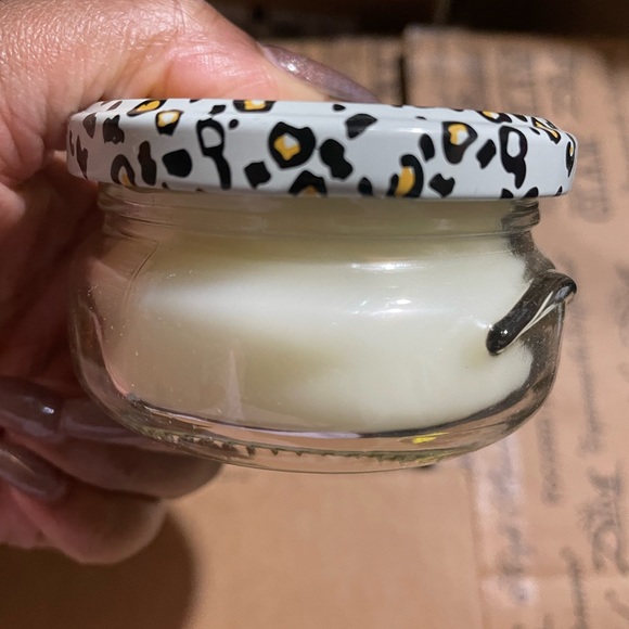 Tyler Candles - 3.4 oz Jar (1) Unprecedented Scent - Picture 2 of 5